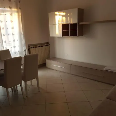 Sottomarina Lägenhet *