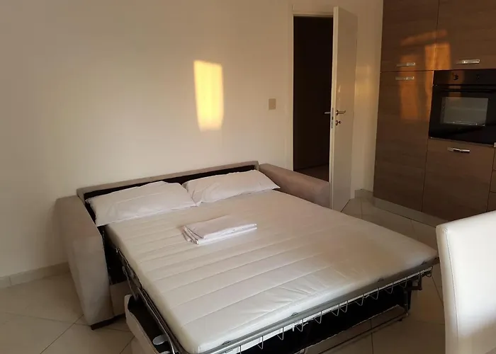 Sottomarina شقة